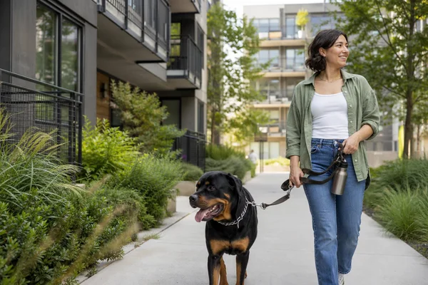 Breed Restricted Dog Friendly Apartments. image 3